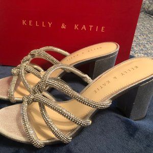 Silver Bridal Prom Heels Kelly & Katie Sz 8 1/2 Shiny Blingy